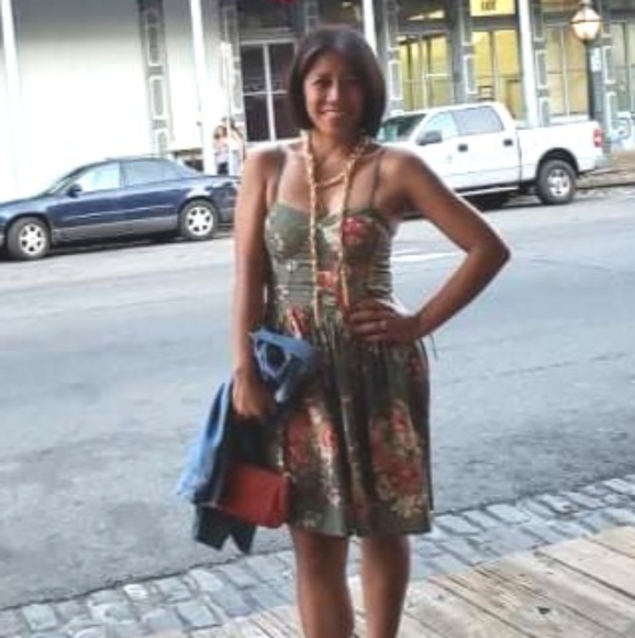 Meet your Posher, Milanie - Picture 3 of 4